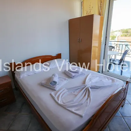 Islands View Hotel *