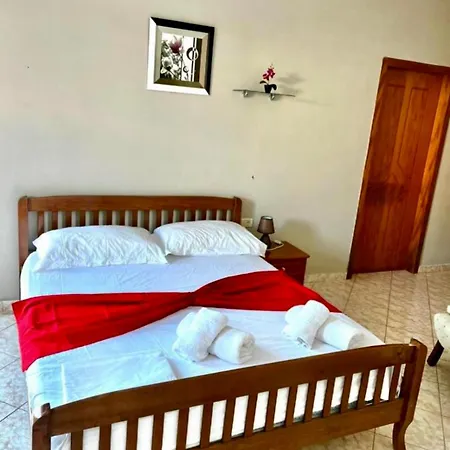Hotel Viola Ksamil