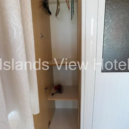 Hotel Islands View