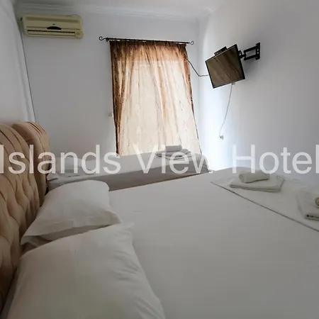 Отель Islands View *
