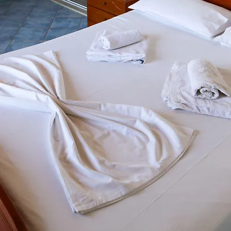 Viola Seaside Villa كساميل