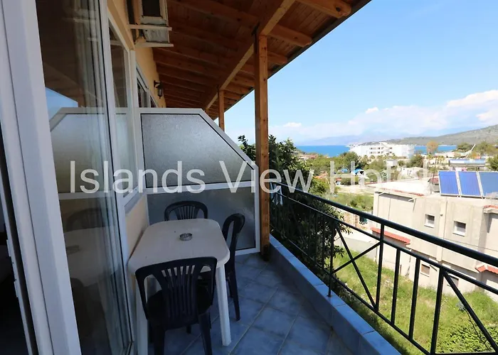 Islands View Отель