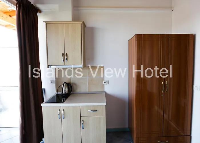 Отель Islands View