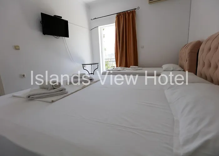 Islands View Hotel *