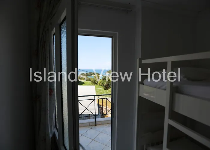 Islands View Отель