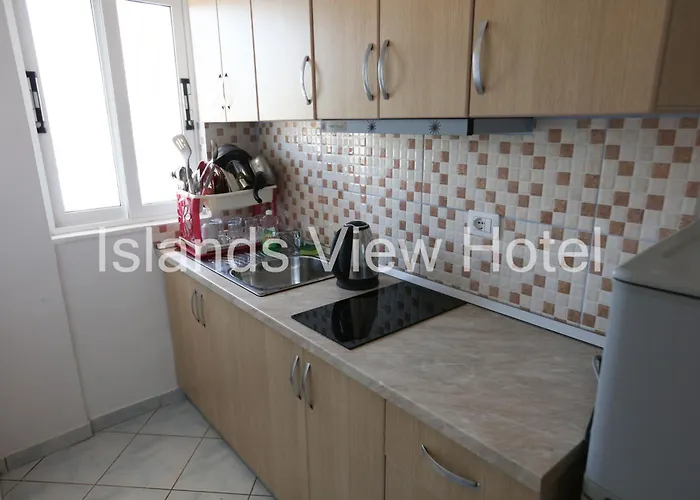 Islands View Отель