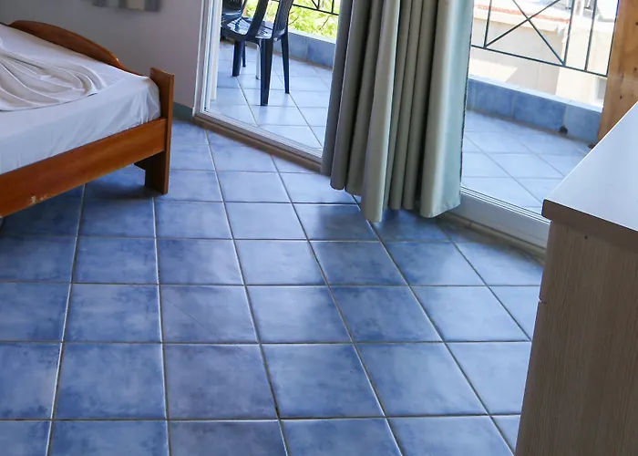Andres Apartments 酒店 卡萨米尔